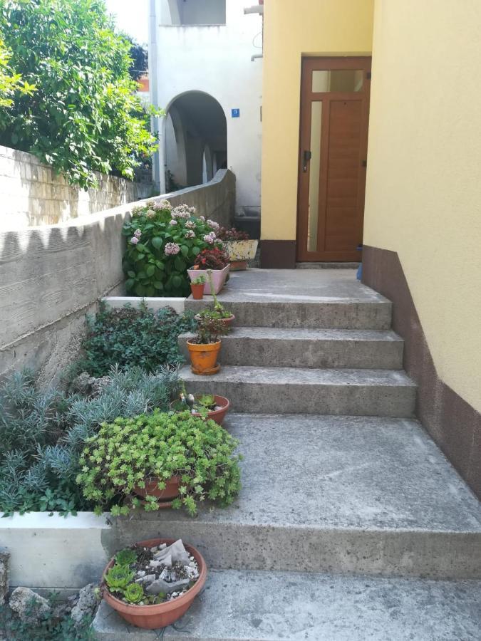 Apartman Marija Baška Voda Exterior foto